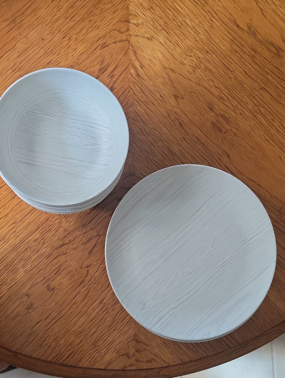 Tommy Bahama Melamine Dinner Plate and Bowl Set